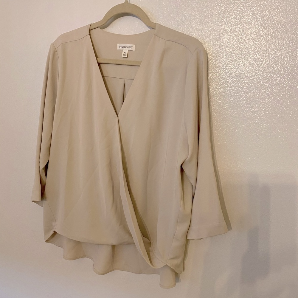 Cream/tan blouse